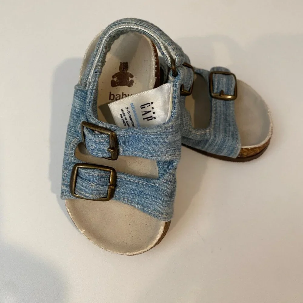 Baby Gap Okaida‎ Chambray Sandals Size 3–6M Denim Buckle Soft Sole